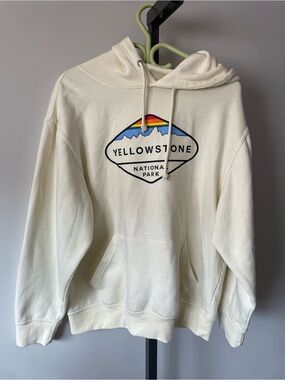 Yellowstone National Park Graphic Hoodie Sweatshirt Butter Yellow Unisex Large